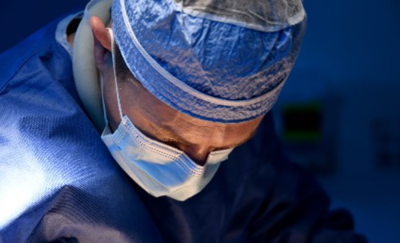 5 Warning Signs You Should Never Ignore Before Seeing a Neurosurgeon